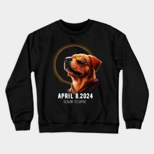 Dog watching - total solar eclipse april 2024 Crewneck Sweatshirt